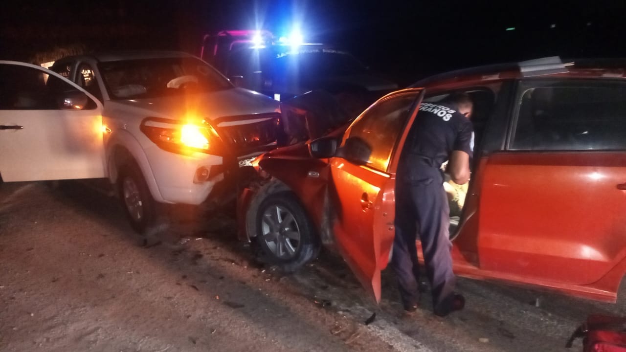 Dos lesionados deja fuerte choque frente a Estrella de Mar