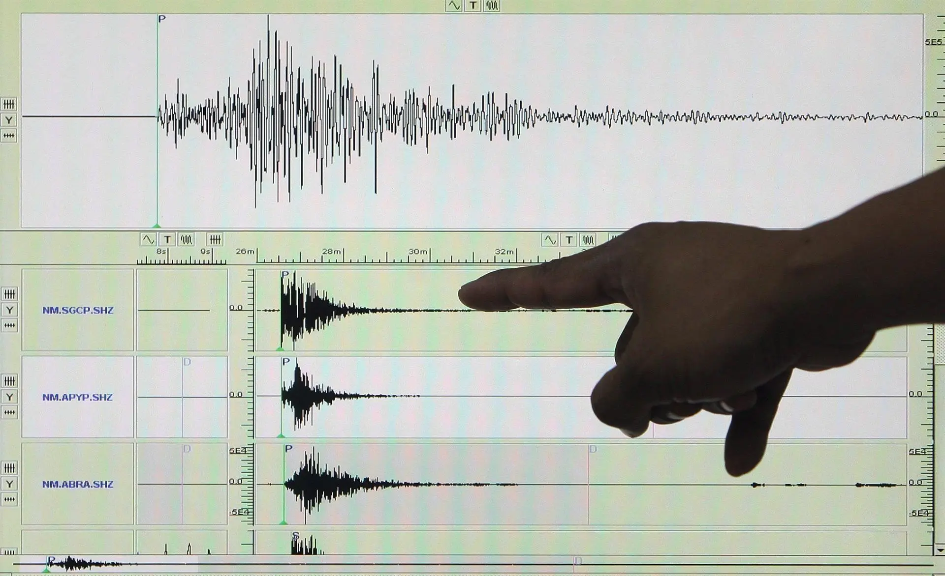 Terremoto de magnitud 7.1 causa alerta de tsunami en el sudoeste de Japón