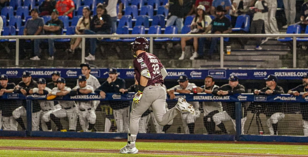 Los guindas se llevan emocionante duelo de volteretas en Monterrey .