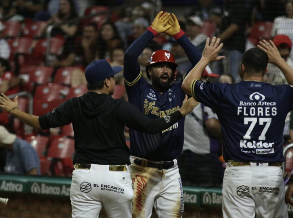 Niko Vásquez tiene retorno exitoso con jonrón, Dilson Herrera también la vuela y Venados de Mazatlán hace respetar su casa.