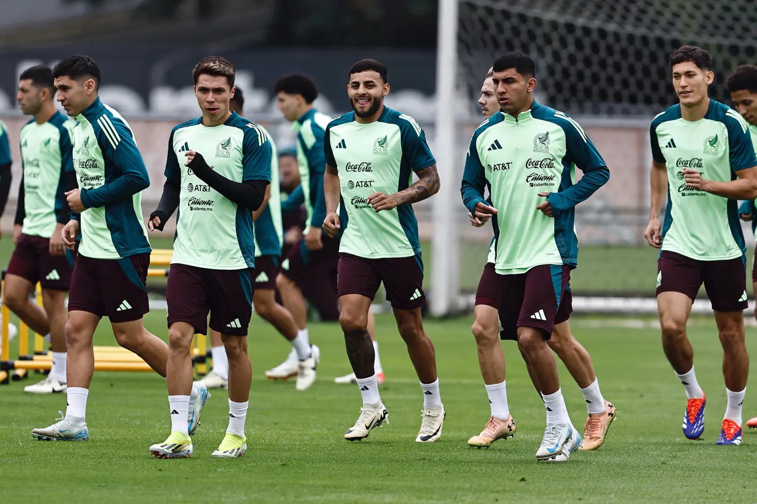 Selección Mexicana se pone a prueba ante un Valencia con varias ausencias