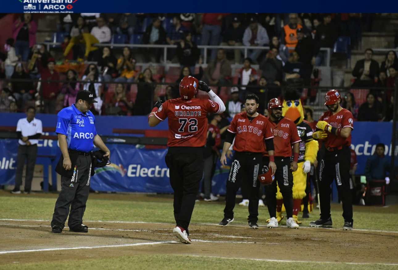 Navojoa frena al líder Tomateros con paliza 12-1 .