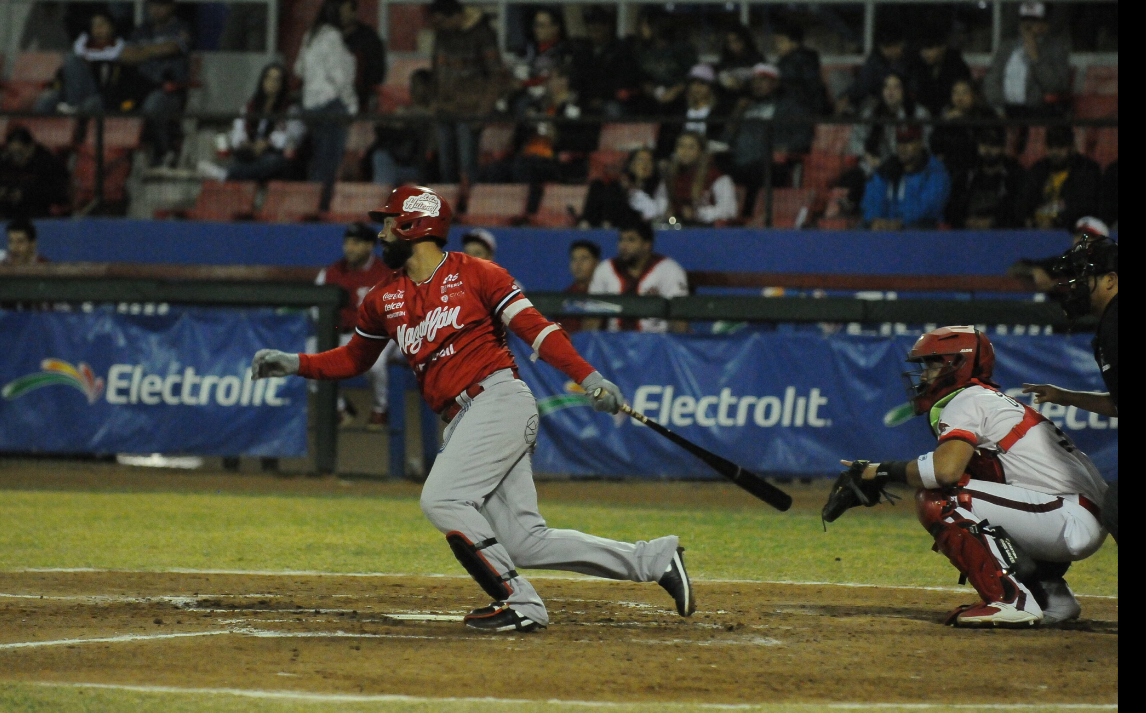 Venados de Mazatlán pelea hasta el final, en el segundo de la serie en Navojoa.