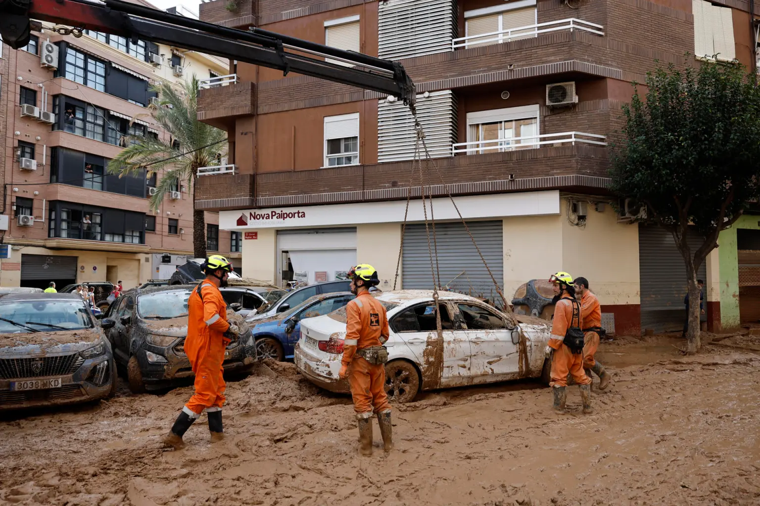 Muertos por el temporal en el este de España aumentan a 205