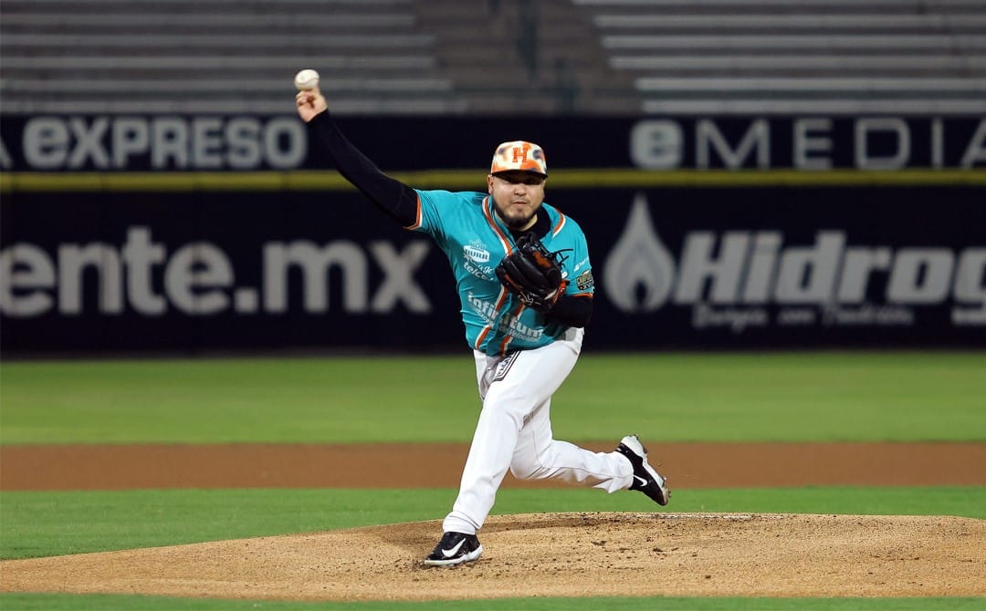 Con joya de José Samayoa Naranjeros asegura la serie en casa